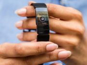 Alphabet di Google vuole acquistare Fitbit fitbit_google